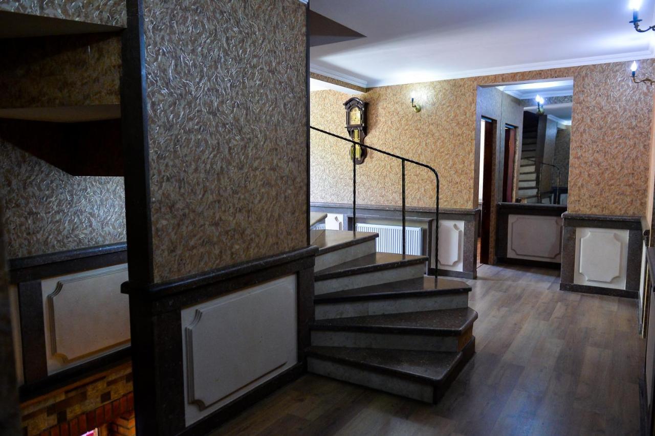 Chateau Chikovani Hotel Gordi Eksteriør billede
